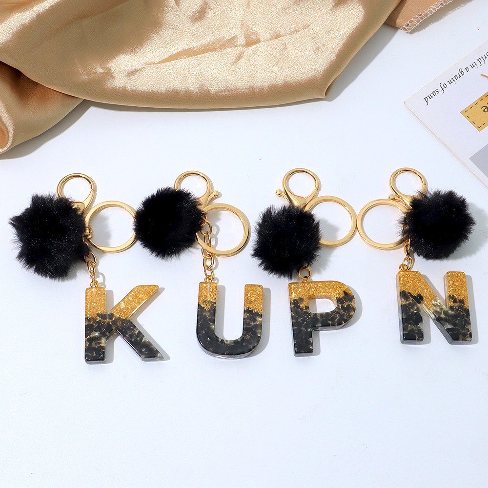 Cute Black Pompom A-Z Initial  - Resin Art Alphabet 评论和价格